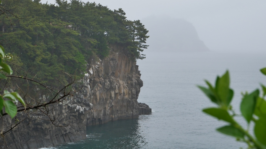 jižní pobřeží Jeju u Seogwipa