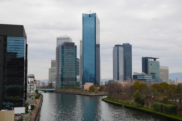 Centrum Osaky.