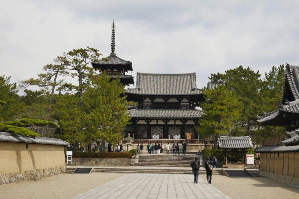 Horyuji, nádherný chrámový komplex.