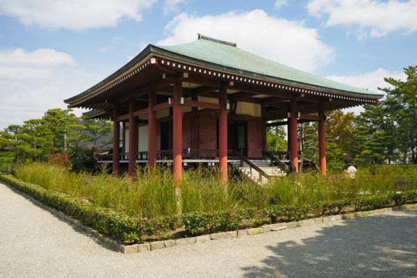 Čúguji chrám v komplexu Horyuji.