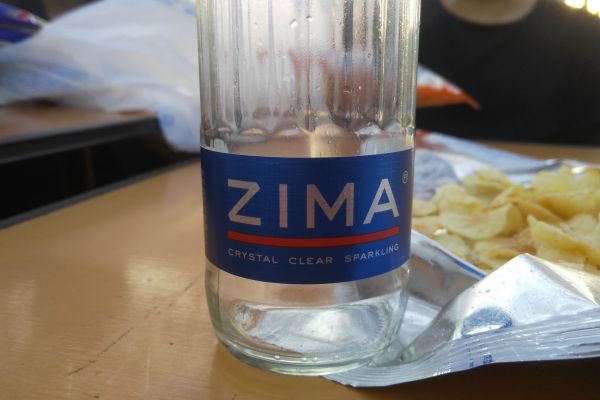 Pití s názvem Zima.