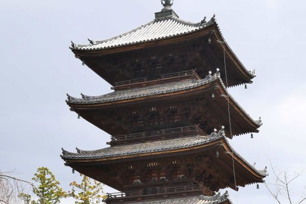 Pagoda chrámového komplexu Ninnaji.