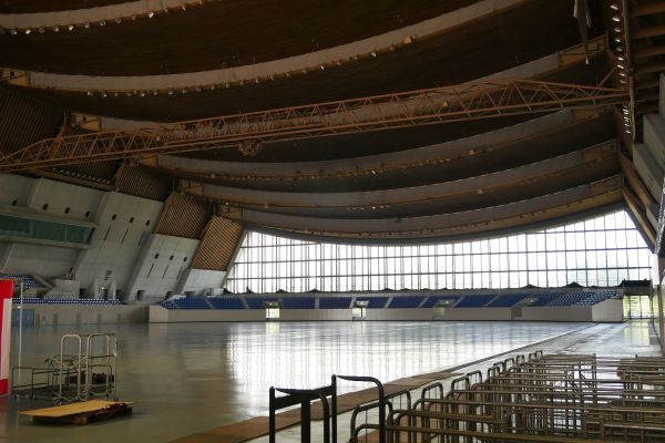 Uvnitř haly M-Wave.