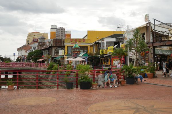 American village, tzv. Depot.