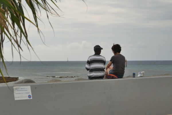 Výhled na moře z American village.