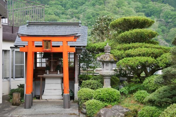 Procházkou po Nikkó a nejen po Nikkó člověk narazí na mnohá malebná zákoutí.