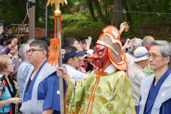 Sobotní hlavní průvod na počest Tokugawy Ieyasu.