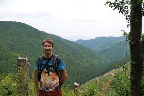 V horách nad tokyjskou aglomerací.