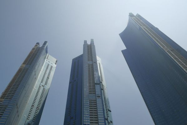 Živá výstavba nových a nových mrakodrapů ve čtvrti Haeundae.